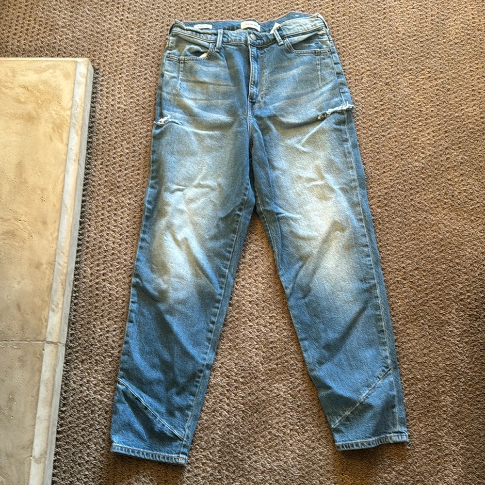 True Religion “High Rise Taper” Blue Jeans! 👖